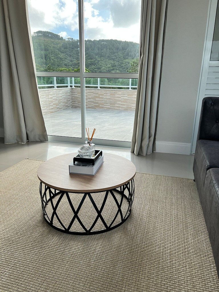 Paraíso! Linda cobertura com vista 360°!