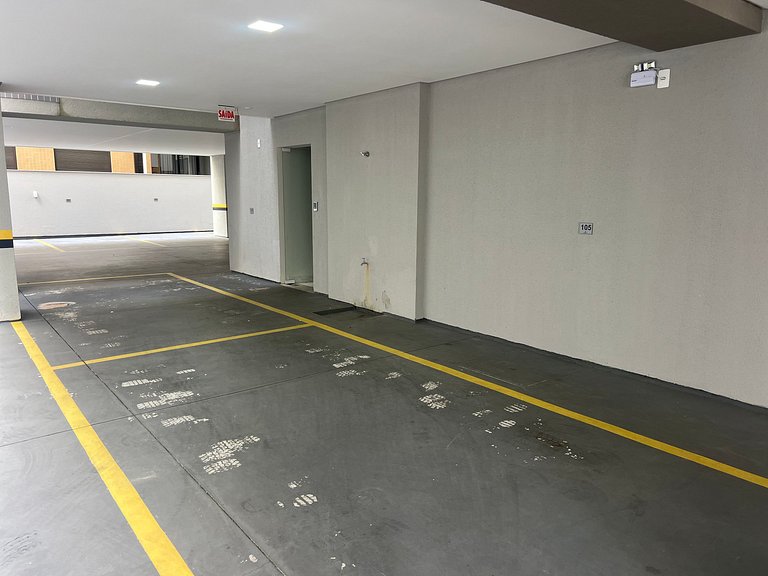 Piscina no condomínio! Apto na praia de palmas! VZ01I