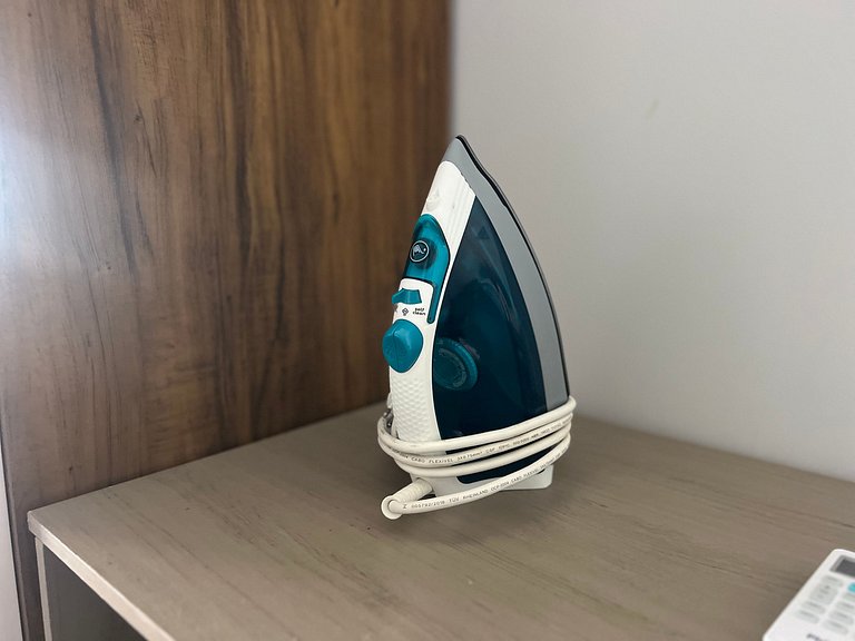 Lindo! Apto com piscina aquecida na Praia de Palmas! YD03I