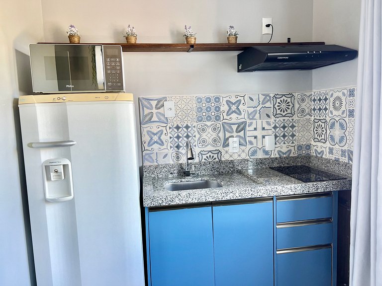 Studio Econômico! Á 250 m. do mar! AF04J