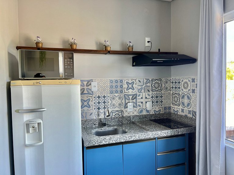 Studio Econômico! Á 250 m. do mar! AF04J