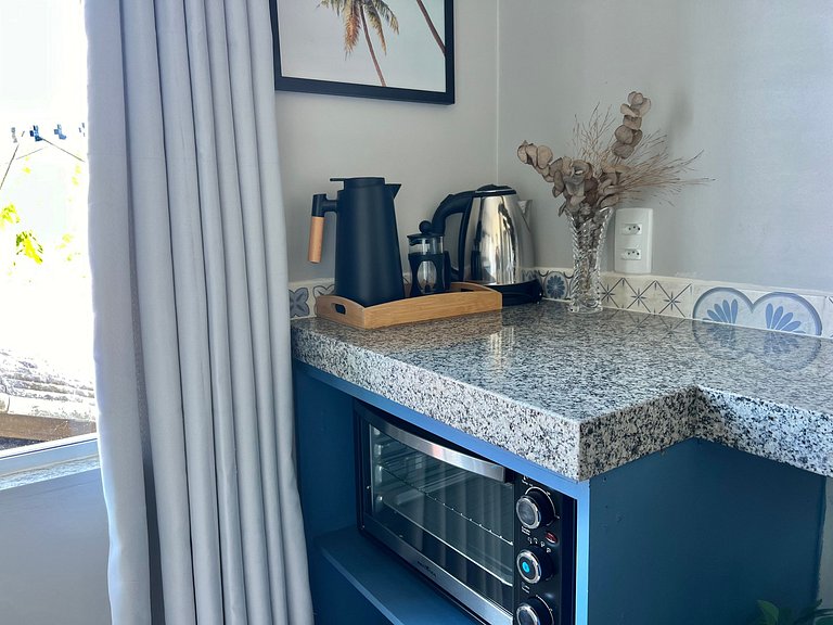 Studio Econômico! Á 250 m. do mar! AF04J