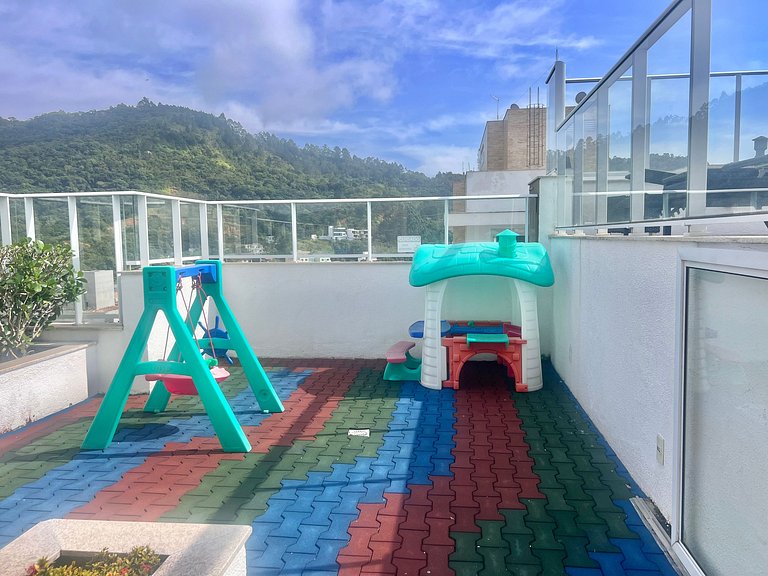 Piscina vista mar! Apto na praia de Palmas - AE02J