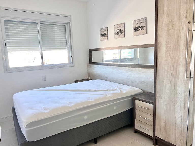 Lindo! Apto com piscina no condomínio - AE03J