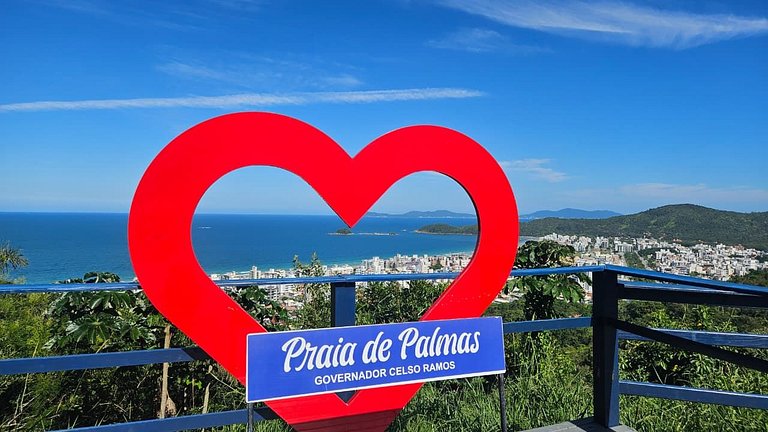 Perfeito! Apto home na praia de Palmas! YR01I