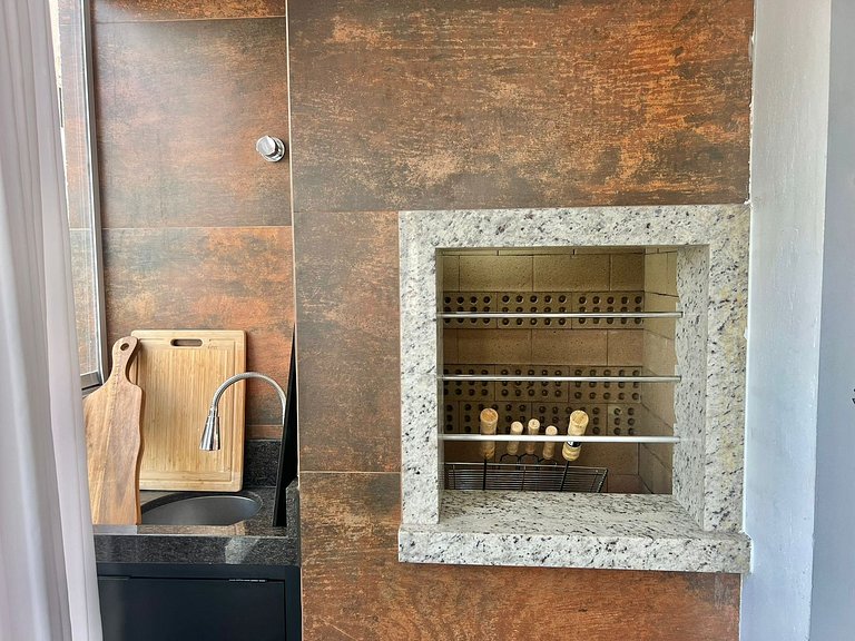 Lindo! Apto completo na Praia de Palmas - ZP01I