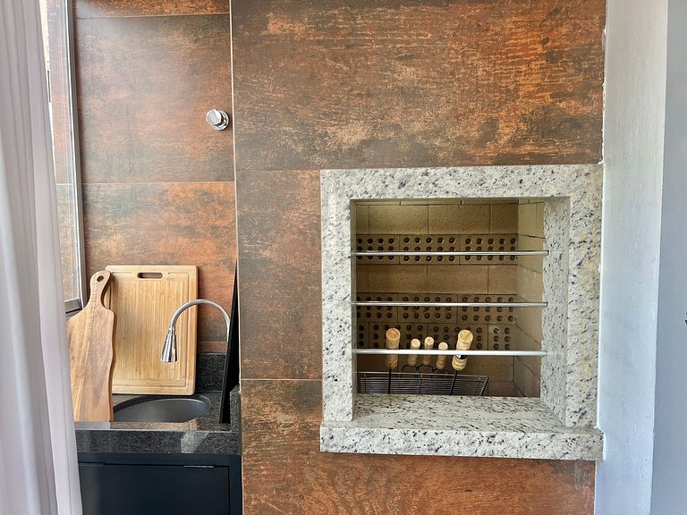 Lindo! Apto completo na Praia de Palmas - ZP01I