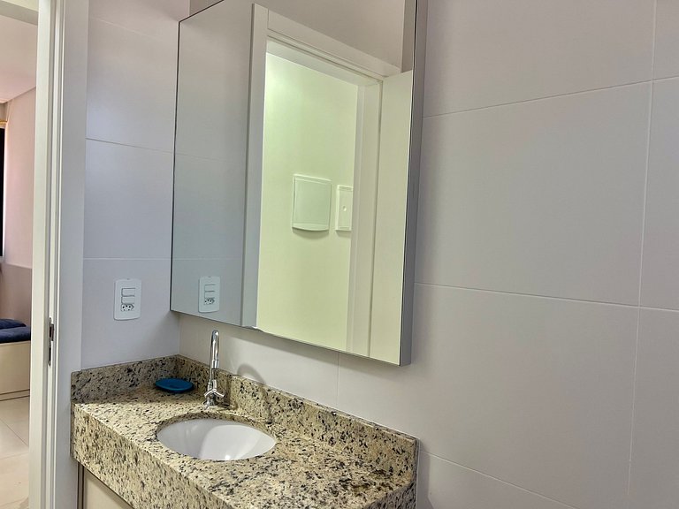 Lindo! Apto na praia de Palmas! AK01J