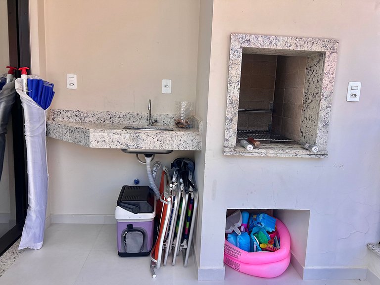 Lindo! Apto na praia de Palmas! AK01J