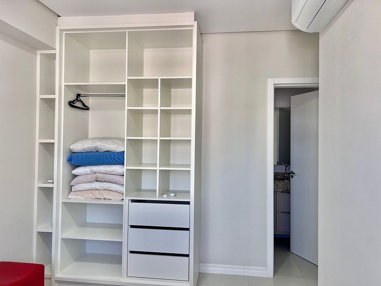 Lindo! Apto na praia de Palmas! AK01J