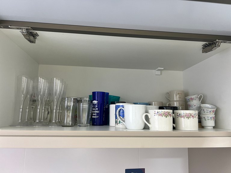 Lindo! Apto na praia de Palmas! AK01J