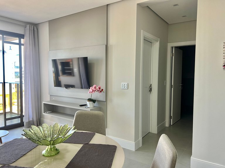 Lindo! Apto na Praia Grande. BC01J