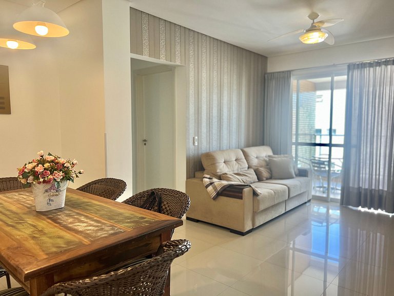 Apto piscina vista mar na praia de Palmas.- CC01J