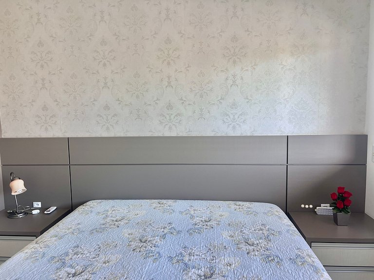 Apto piscina vista mar na praia de Palmas.- CC01J