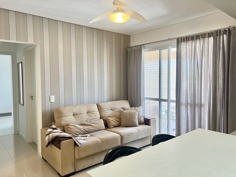 Apto piscina vista mar na praia de Palmas.- CC01J