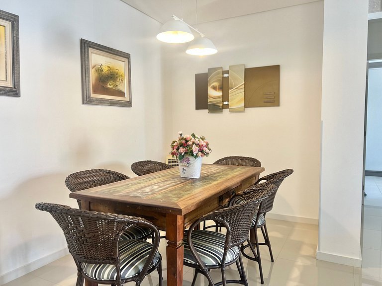 Apto piscina vista mar na praia de Palmas.- CC01J