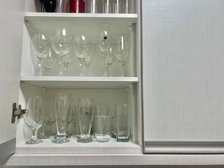 Apto piscina vista mar na praia de Palmas.- CC01J