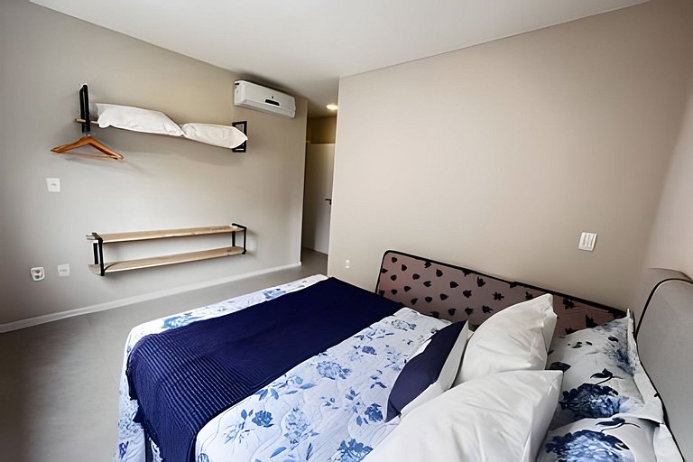 Apto lindo na Praia de Palmas! - CW11J