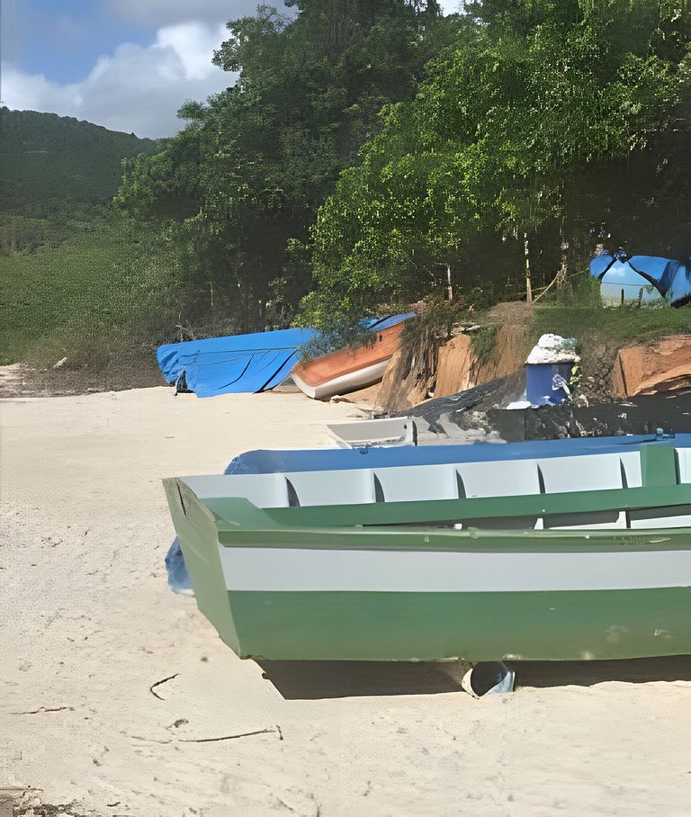 Apto lindo na Praia de Palmas! - CW11J