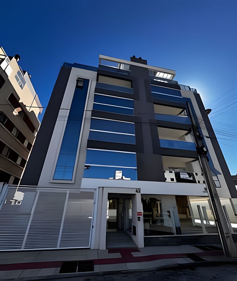 Apto lindo! Com piscina. - CW13J