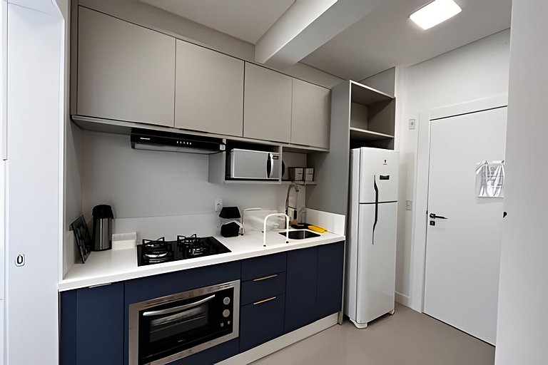 Apto lindo! Com piscina. - CW13J