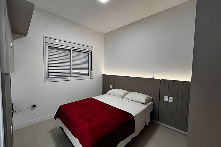 Apto lindo! Com piscina. - CW13J