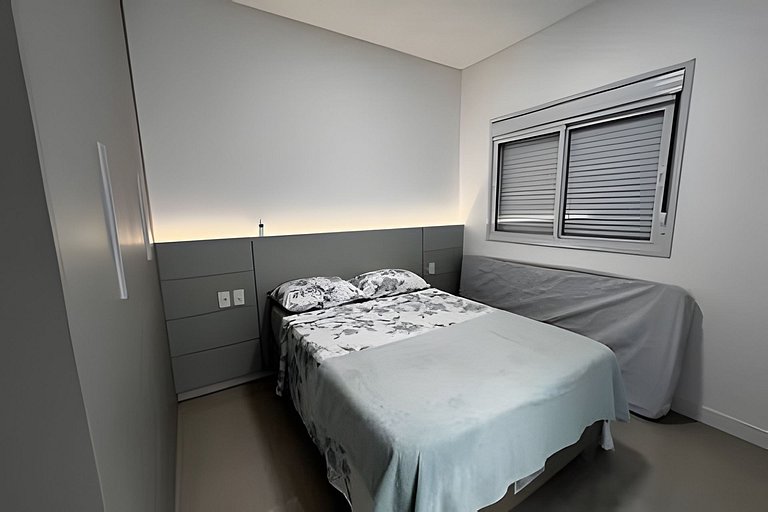 Apto lindo! Com piscina. - CW13J