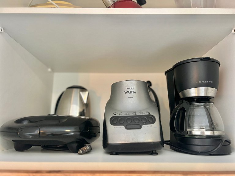 Lindo! Apto com piscina na praia de Palmas - CI02J