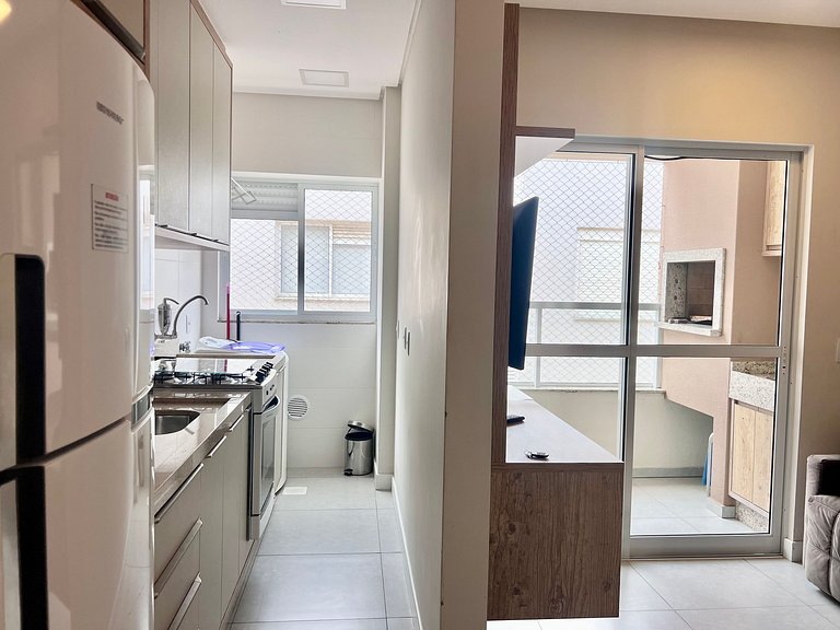 Lindo! Apto com piscina na praia de Palmas - CI02J