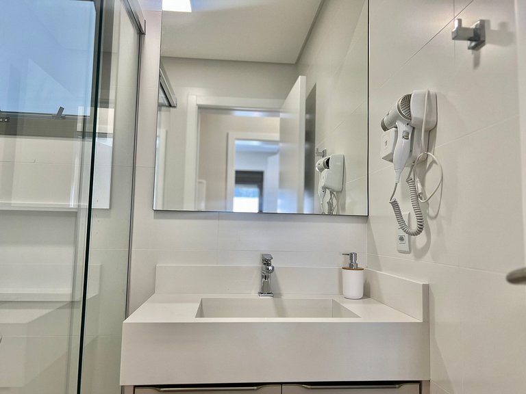 Maravilhoso! Apto na Praia Grande! CD01J