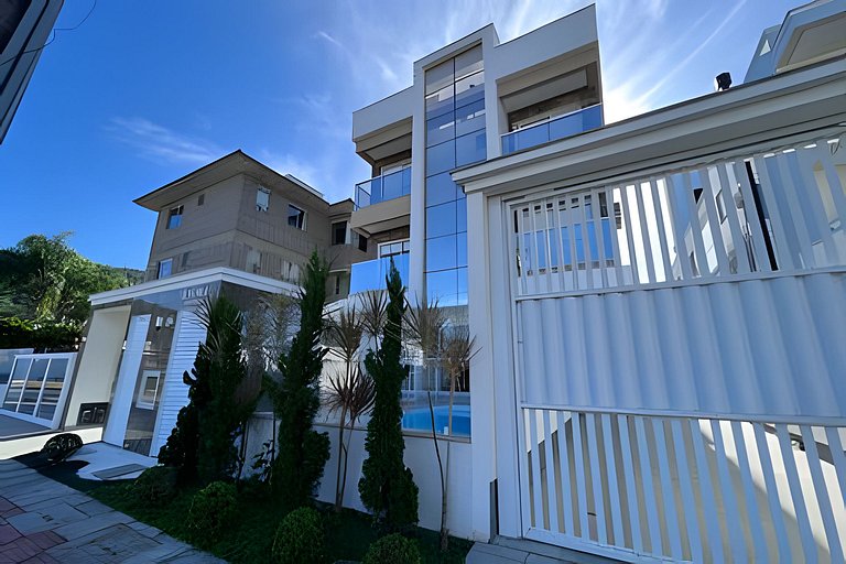 Excelente! Apto com piscina em Palmas. CX09J