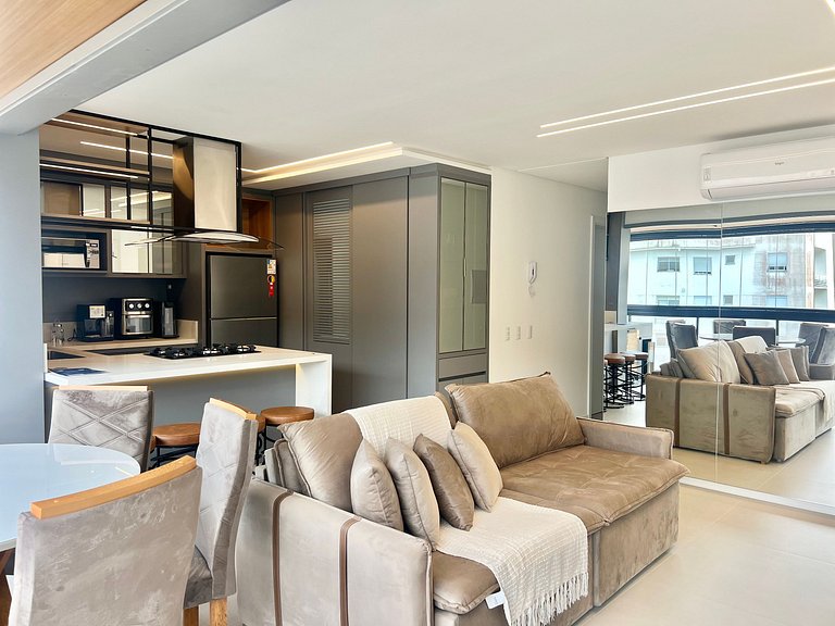 Lindo! Apto com piscina no condominio - OJ10I