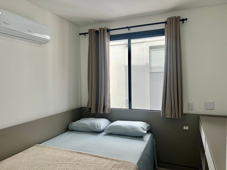 Lindo! Apto com piscina no condominio - OJ10I