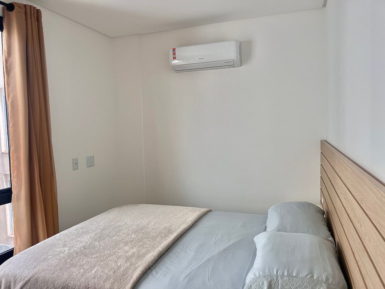 Lindo! Apto com piscina no condominio - OJ10I