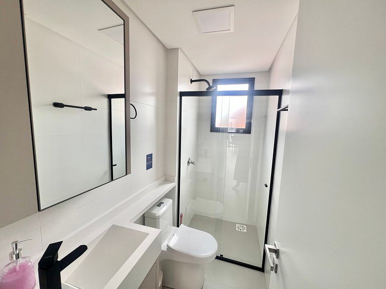 Lindo! Apto com piscina no condominio - OJ10I