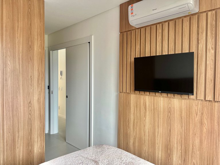 Lindo! Apto com piscina no condominio - OJ10I