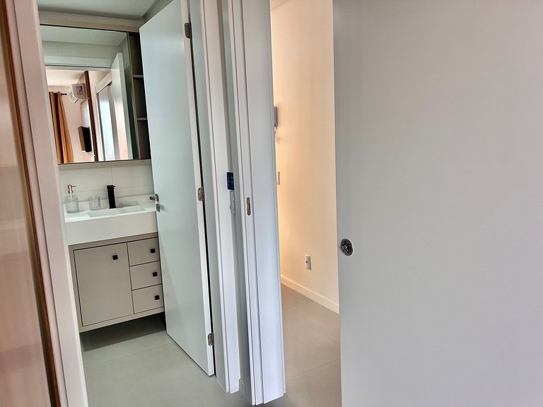 Lindo! Apto com piscina no condominio - OJ10I