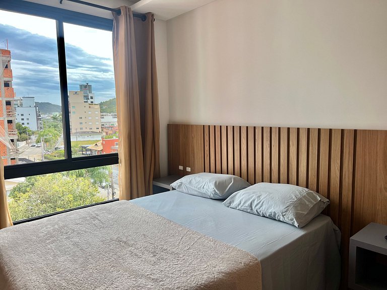 Lindo! Apto com piscina no condominio - OJ10I