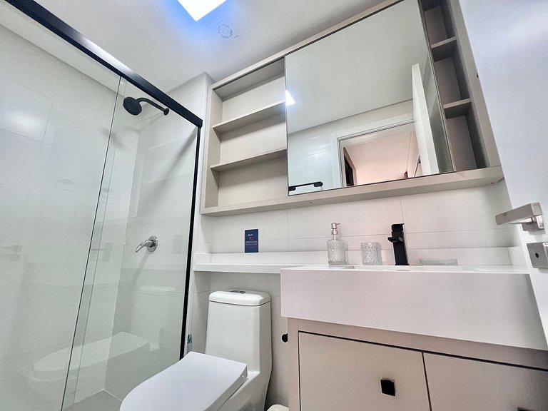 Lindo! Apto com piscina no condominio - OJ10I