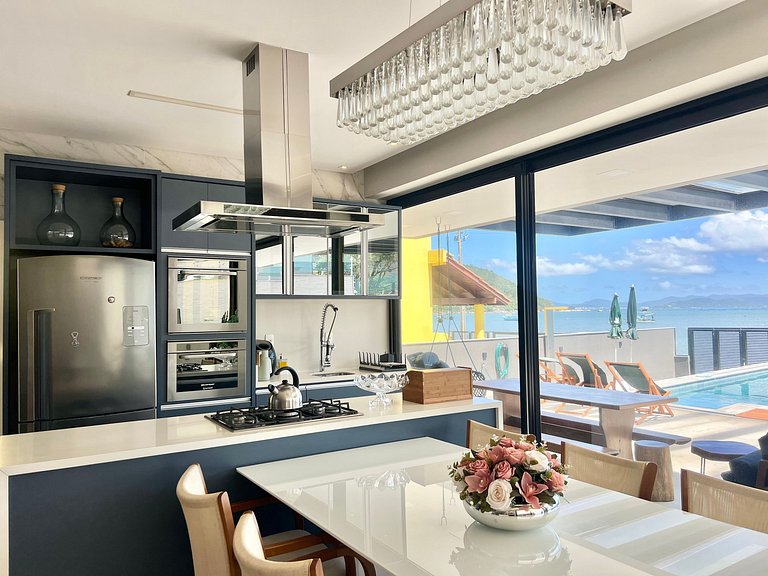 Espetacular! Alto padrão - pé na areia - CB03J