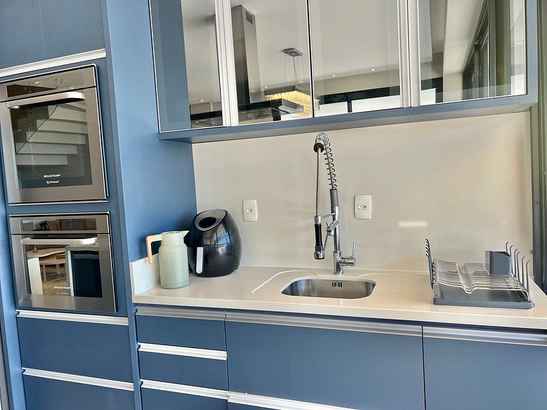 Espetacular! Alto padrão - pé na areia - CB03J