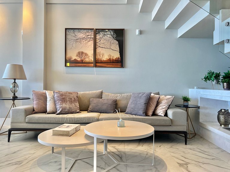 Espetacular! Alto padrão - pé na areia - CB03J