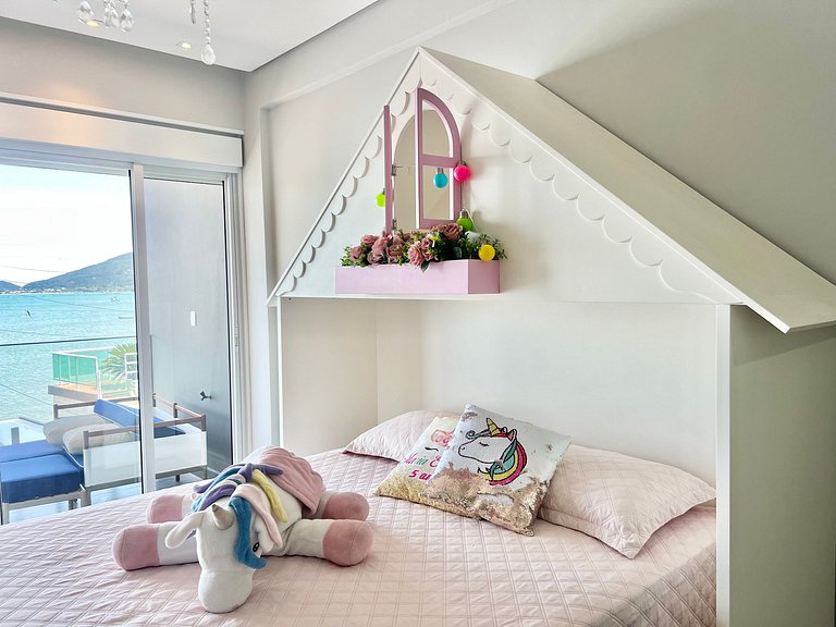 Espetacular! Alto padrão - pé na areia - CB03J