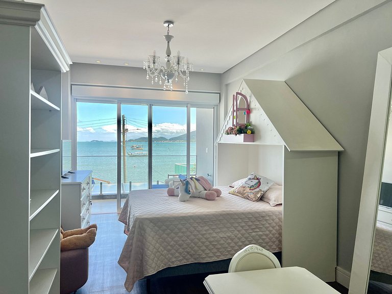 Espetacular! Alto padrão - pé na areia - CB03J