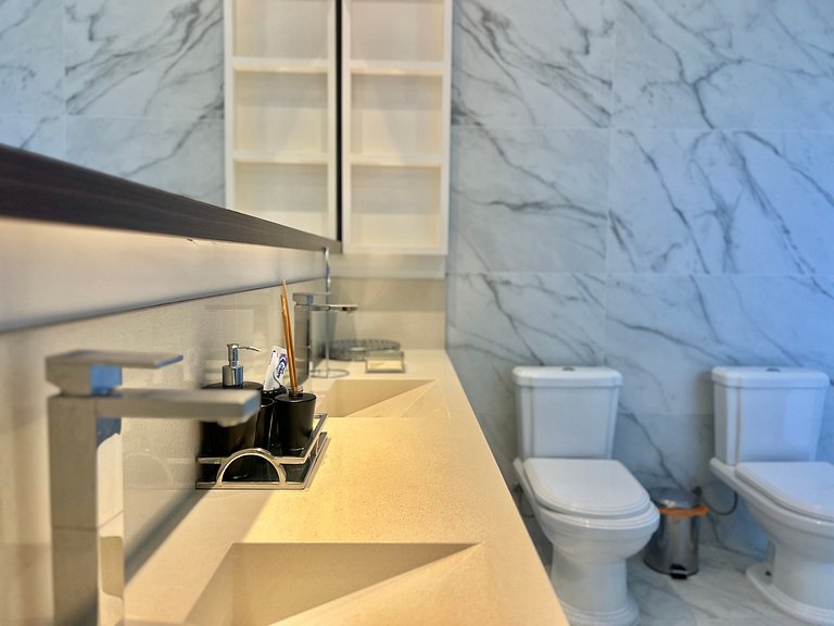 Espetacular! Alto padrão - pé na areia - CB03J