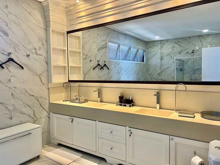 Espetacular! Alto padrão - pé na areia - CB03J