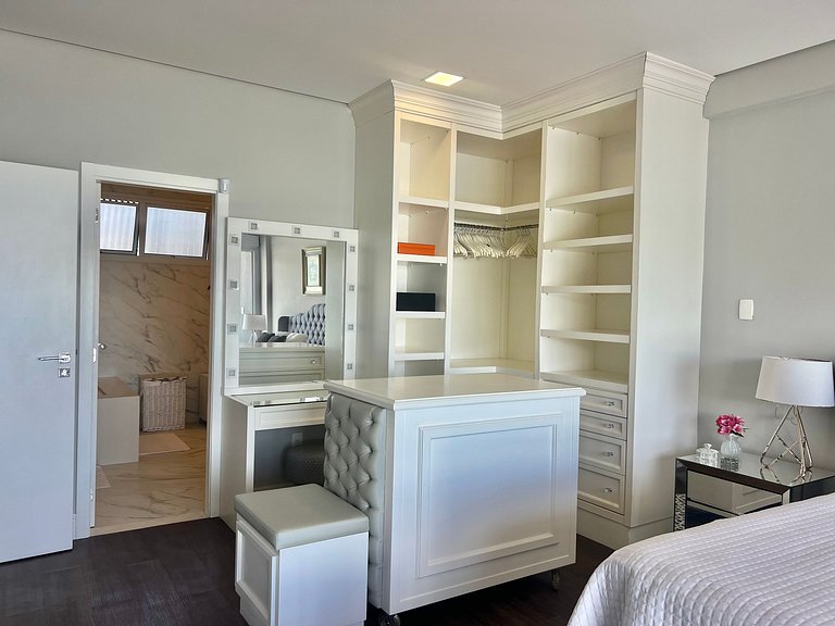 Espetacular! Alto padrão - pé na areia - CB03J