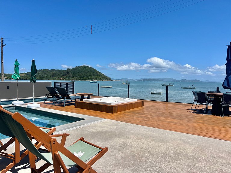 Espetacular! Alto padrão - pé na areia - CB03J