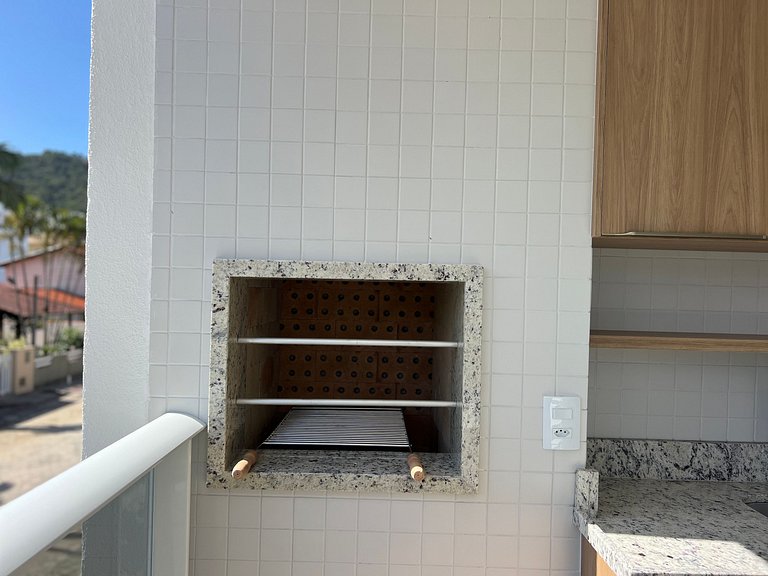 Lindo! Apartamento na Praia de Palmas - CI03J