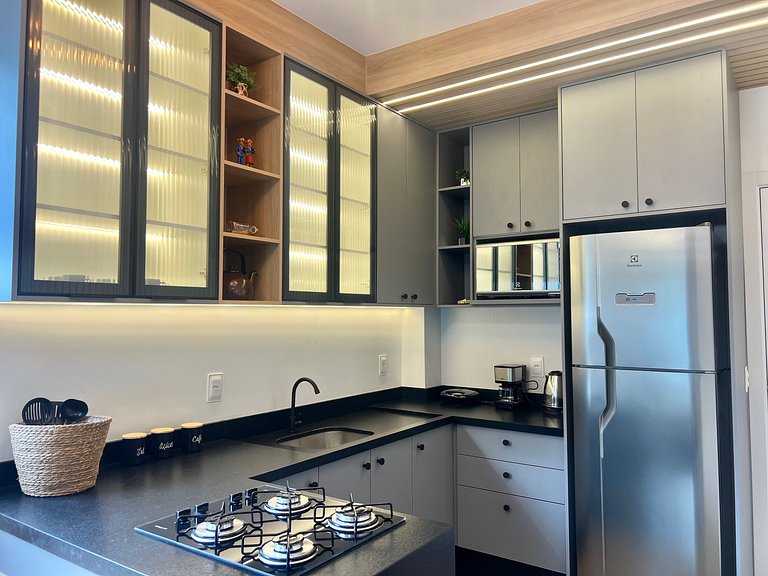 Lindo! Apartamento na Praia de Palmas - DE03J